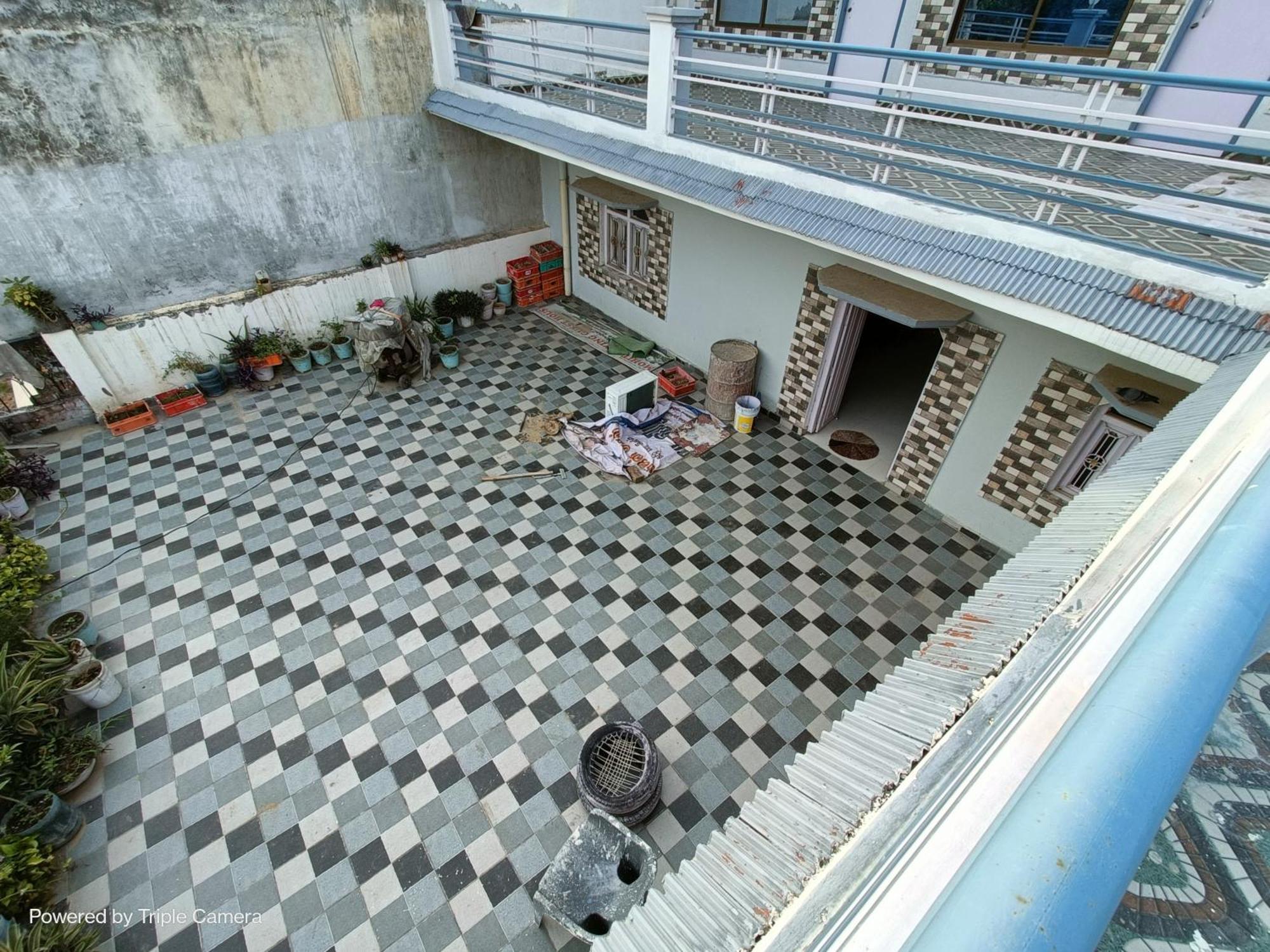 Mohit In Paying Guest House - Varanasi — Photos 3